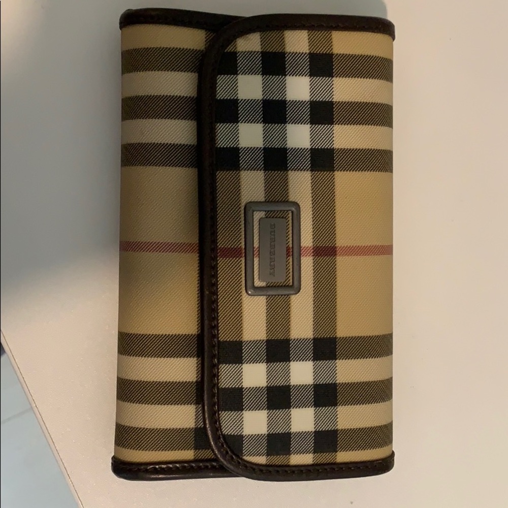 Burberry wallet